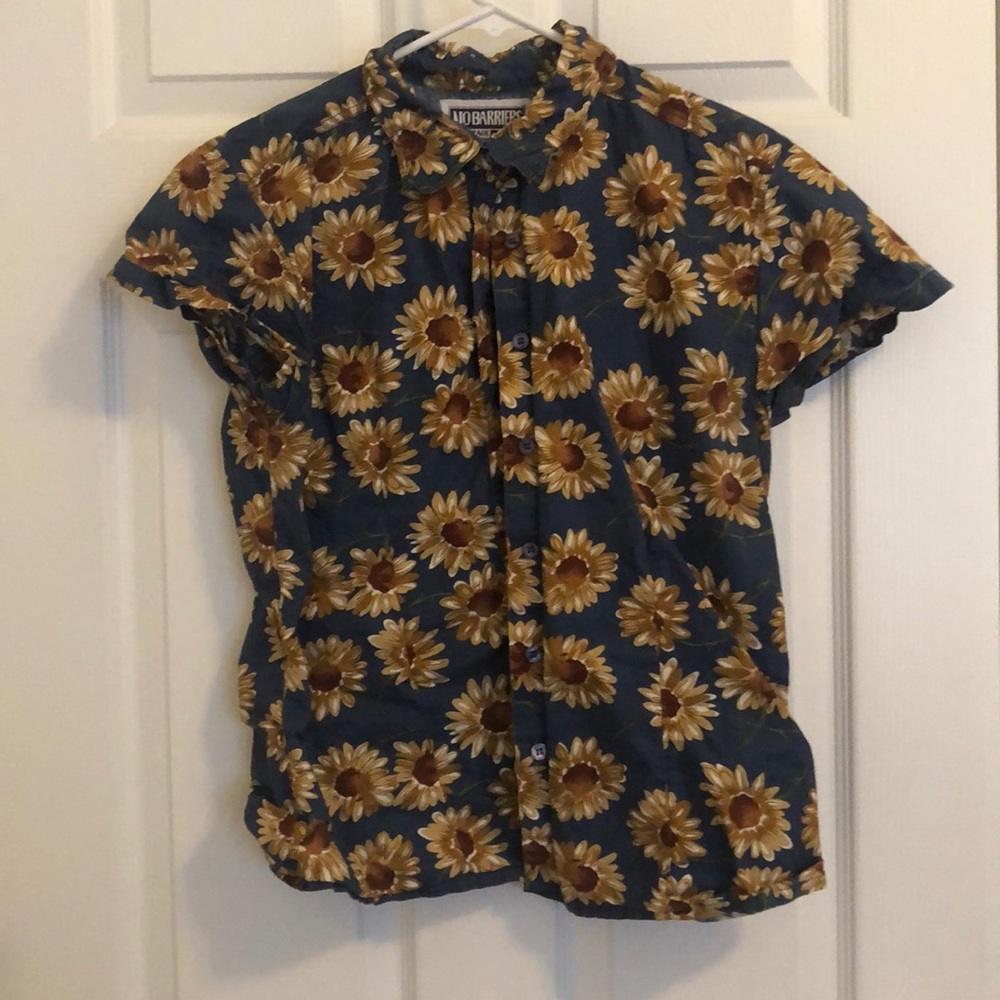 Sunflower button up